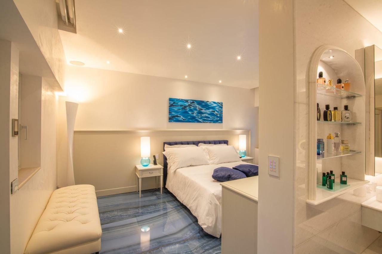 Hotel Grotta Palazzese Polignano a Mare Bagian luar foto